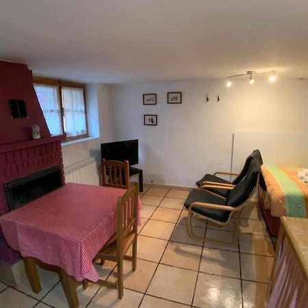 Otium Apartamentos Borda Siete Бенаск Екстериор снимка
