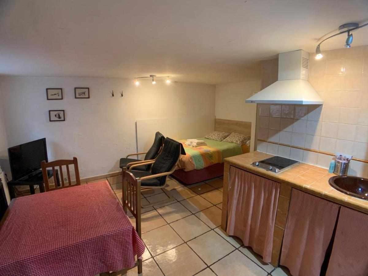 Otium Apartamentos Borda Siete Бенаск Екстериор снимка